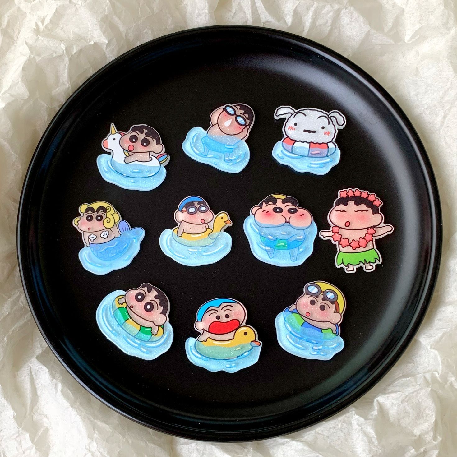 Resin Art Accessories - クレヨンしんちゃん樹脂製アクセサリー、扇子、水筒、靴のバックル、スマホケースDIY、3Dデコレーションステッカー、楽しい漫画デコレーション