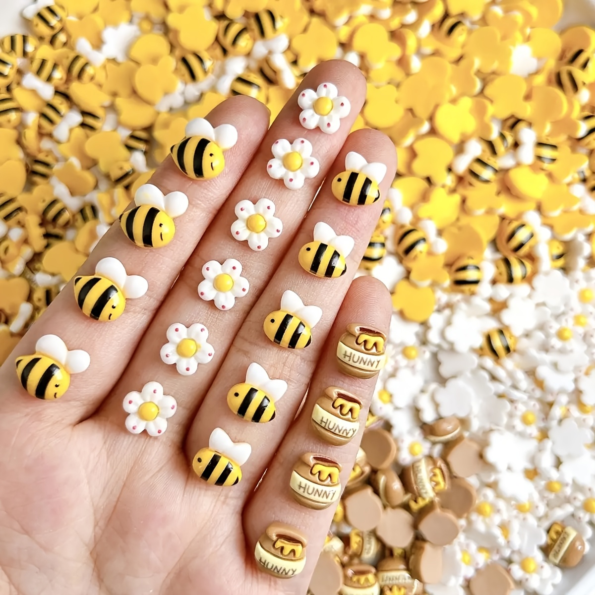 Resin Art Workshop - 100個のリアルな5枚の花びらの蜂と蜂蜜瓶の樹脂チャーム、DIYネイルアート、ジュエリー作り、スクラップブッキング、ギフトアクセサリーに最適