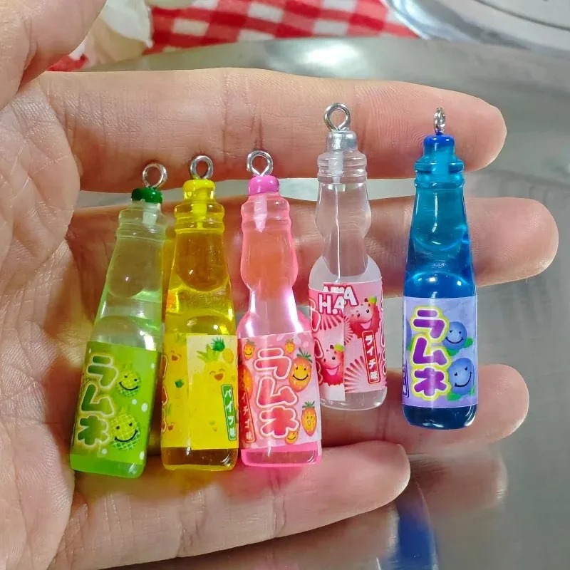 Resin Art Accessories - 10個入り 小さなソーダボトル レジンチャーム 可愛い飲料ボトルペンダント DIYクラフトアクセサリー イヤリング