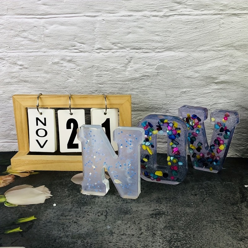文字を鋳造するための大型シリコンモールド。レジンアート、看板 - Resin Art Alphabet のレビューと価格