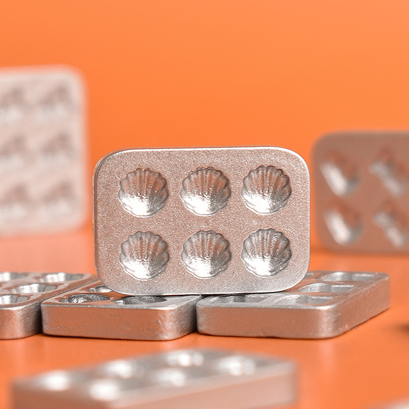 10 個ドールハウスミニチュアミニケーキベーキングモールドキ - Resin Art Mold のレビューと価格