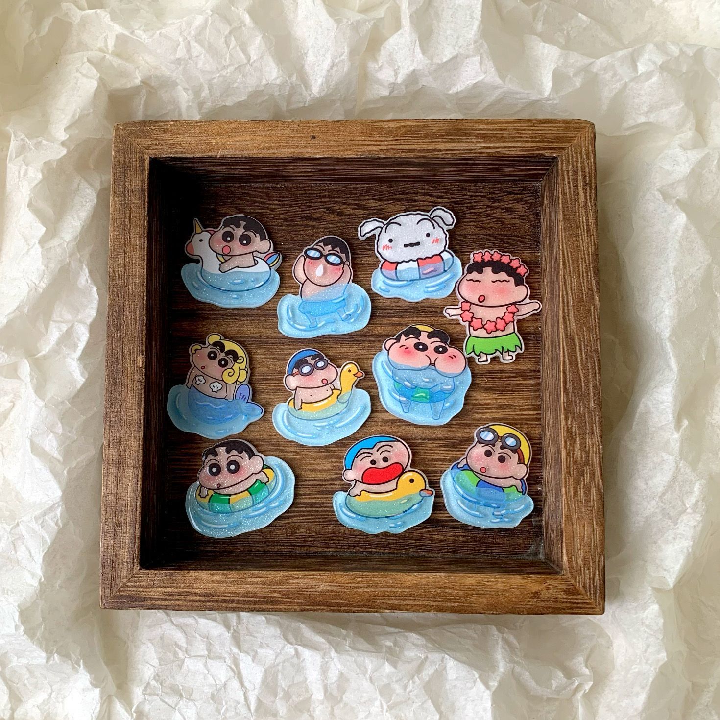 クレヨンしんちゃん樹脂製アクセサリー、扇子、水筒、靴のバック - Resin Art Accessories のレビューと価格
