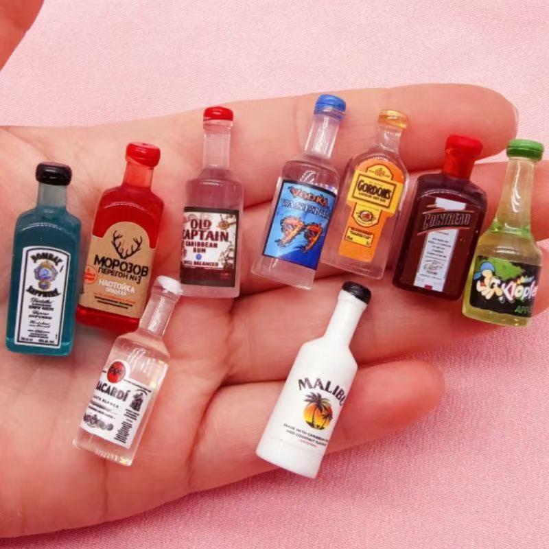 11個入り ミニシミュレーションレジン 3Dペンダント イヤ - Resin Art Accessories のレビューと価格