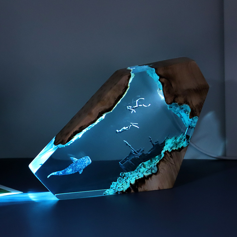 エポキシ樹脂製の発光卓上ランプ,常夜灯,アートクラフト,クリ - Resin Art Table Top のレビューと価格