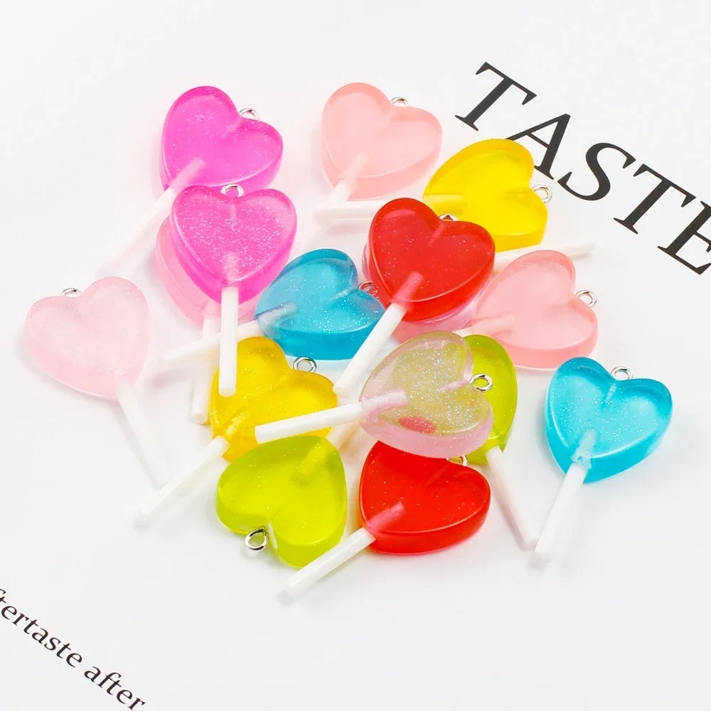 10個入り カワイイキラキラハートロリポップ レジンチャーム - Resin Art Calligraphy のレビューと価格